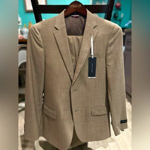 Mens tan 2 piece garment Tommy Hilfiger wool suit